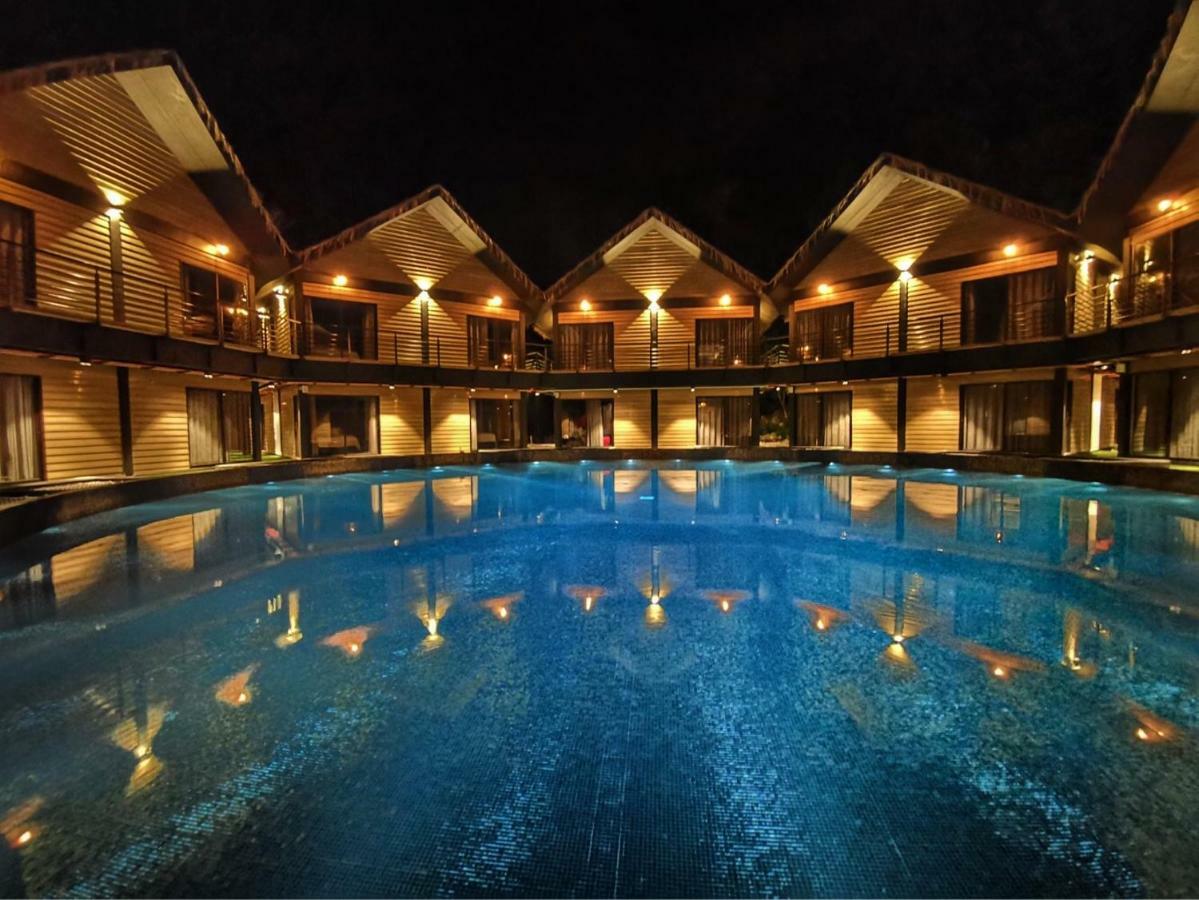 A Rock Resort Langkawi - Coral Reefs Kuah Exteriér fotografie